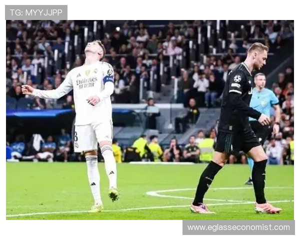 贝林厄姆赛季处子球力助皇马一球小胜尤文稳固领先地位